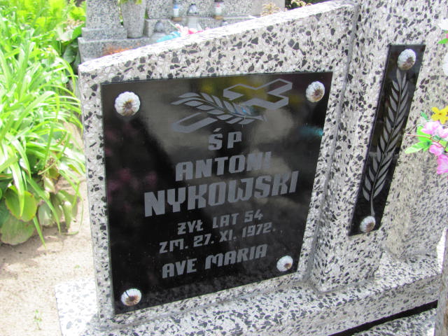Antoni Nykowski Ślesin - Grobonet - Wyszukiwarka osób pochowanych