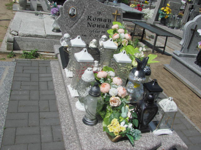 Grób Roman Nowak