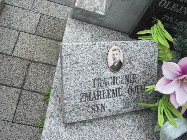 Tadeusz Olejniczak Ślesin - Grobonet - Wyszukiwarka osób pochowanych