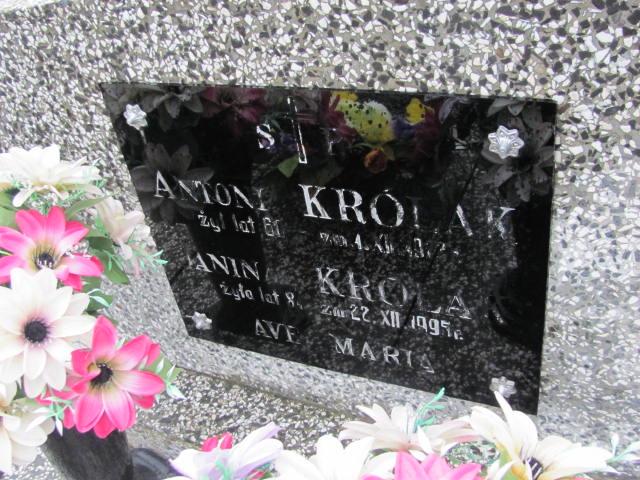 Janina Królak 1914 Ślesin - Grobonet - Wyszukiwarka osób pochowanych